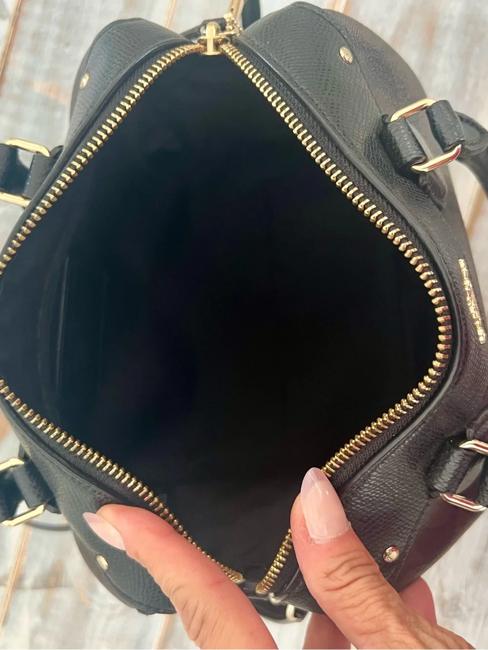 Coach Signature Satchel Top Handle Bag Brown Black Zip Closure Gold Hardware